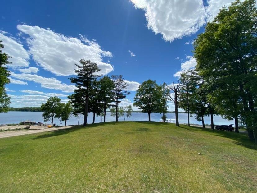 Stoco Lake Lodge Tweed Dış mekan fotoğraf