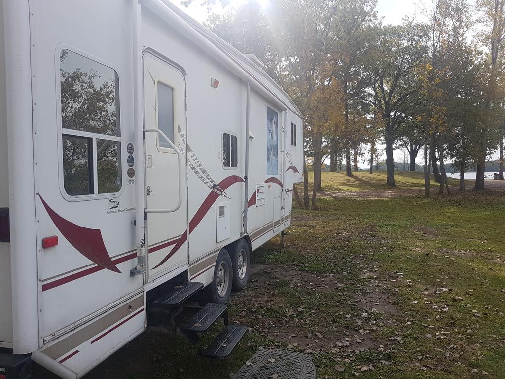 Stoco Lake Lodge Tweed Dış mekan fotoğraf